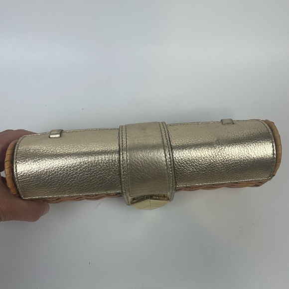 MICHAEL KORS wicker/leather baguette clutch Gold Tone Turn Lock - Picture 11 of 13